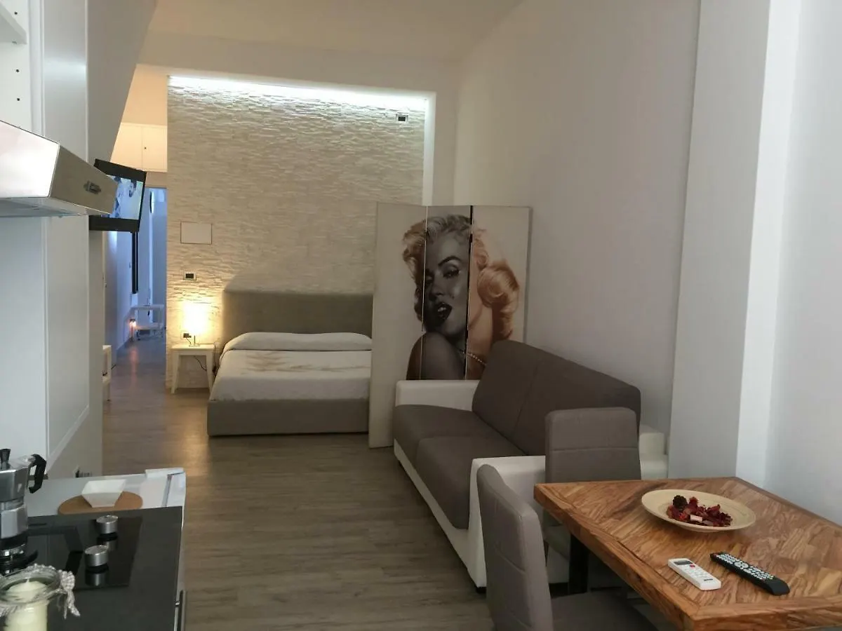 Taormina Holidays جيارديني ناكسوس 0*,